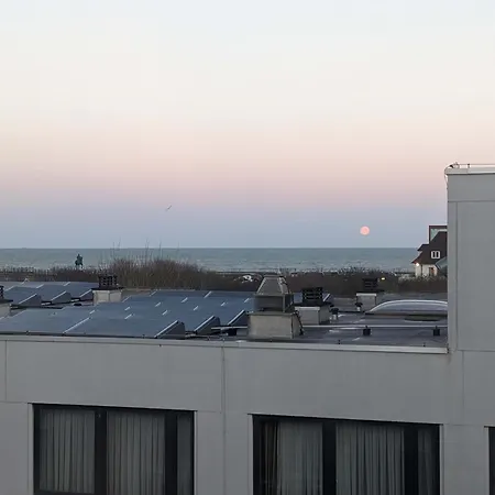 Penthouse With Big Terrace And Sea View * Oostende
