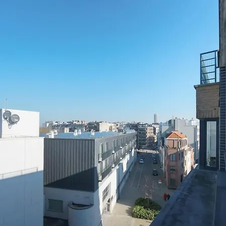 Penthouse With Big Terrace And Sea View Οστένδη